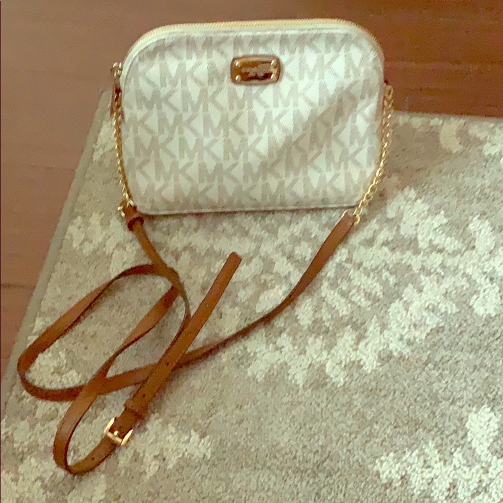 Michael Kors Crossbody